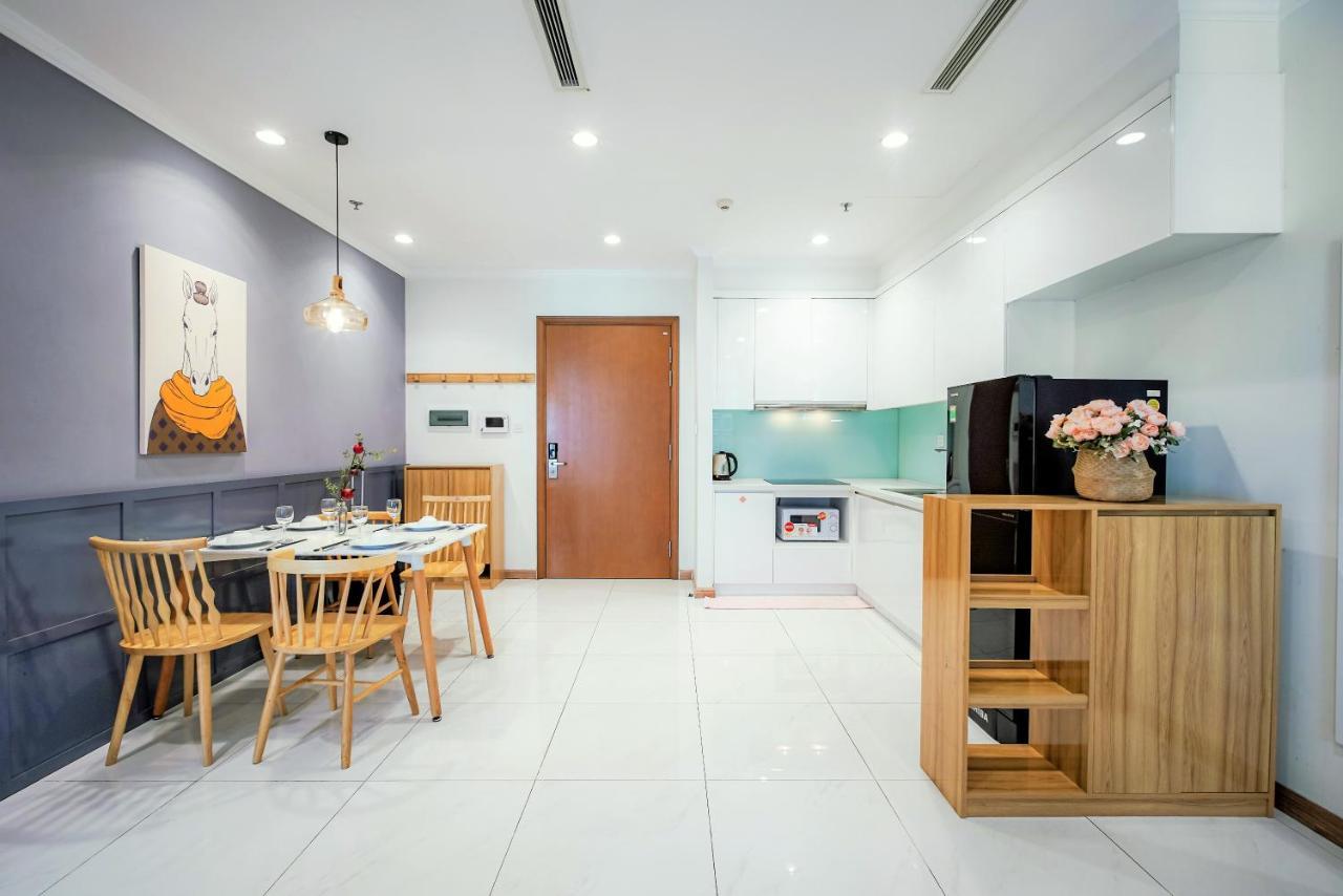 Moxy Hcmc Aparts - Vinhomes Central Park, Ice Rink ホーチミン市 エクステリア 写真