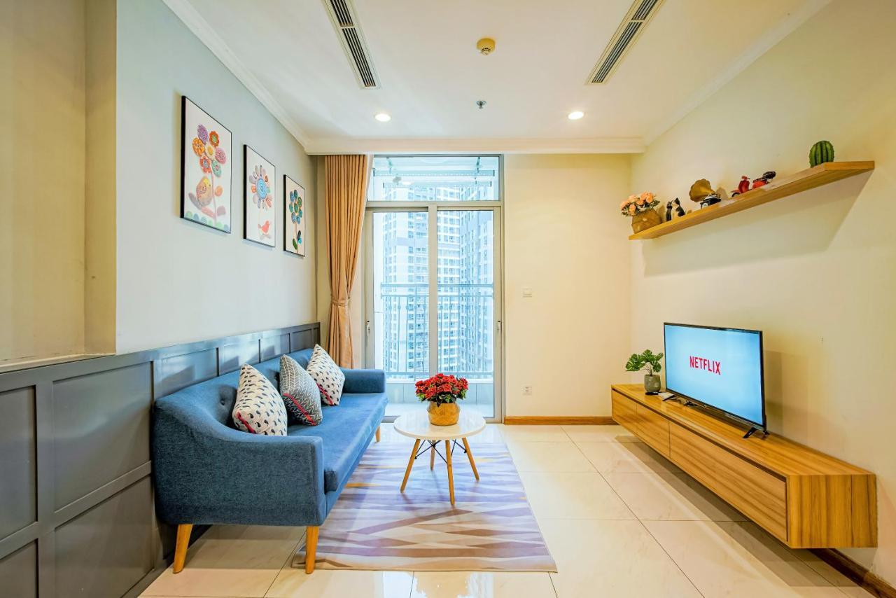 Moxy Hcmc Aparts - Vinhomes Central Park, Ice Rink ホーチミン市 エクステリア 写真