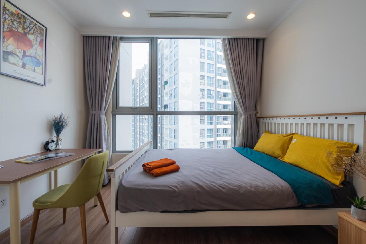 Moxy Hcmc Aparts - Vinhomes Central Park, Ice Rink ホーチミン市 エクステリア 写真