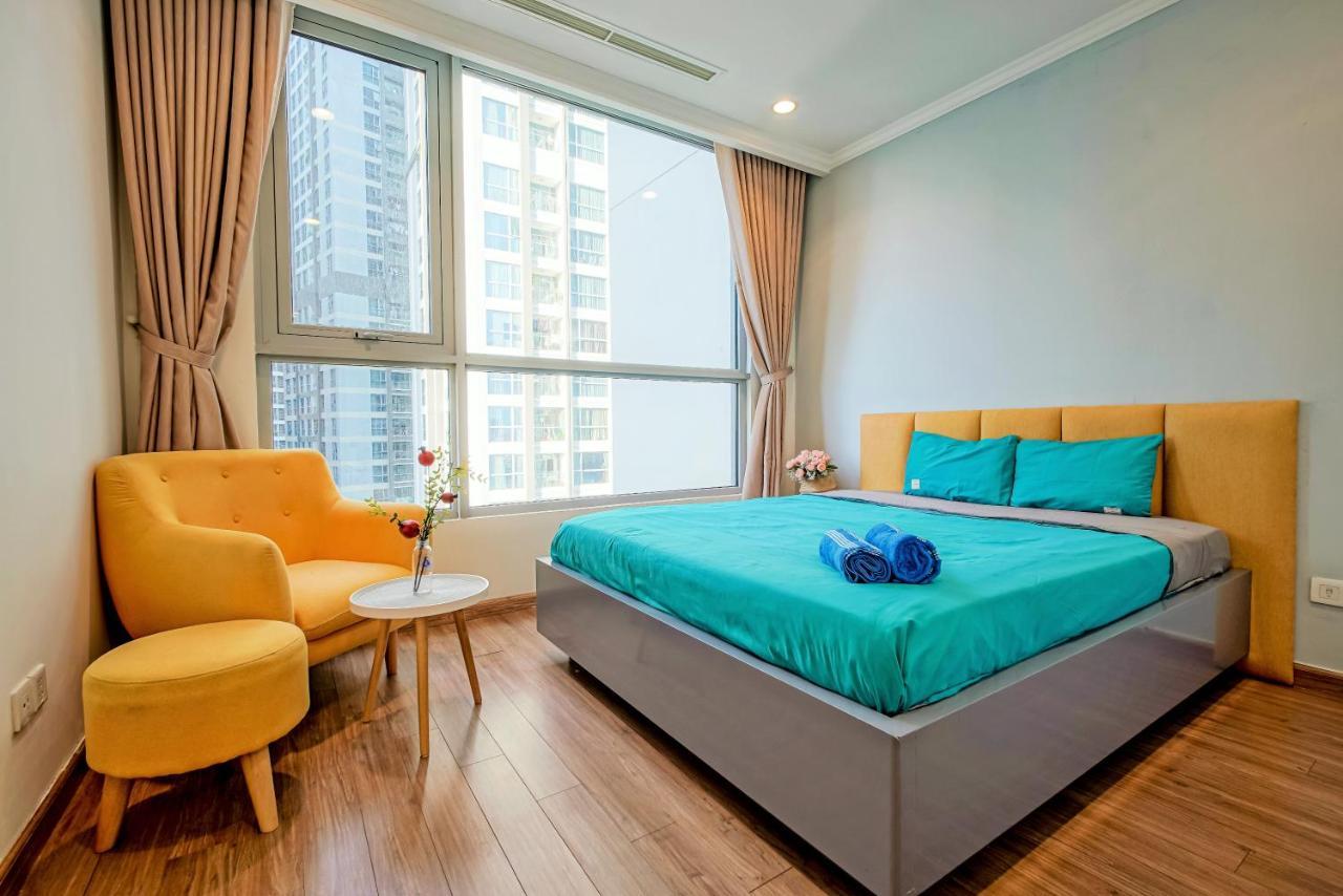 Moxy Hcmc Aparts - Vinhomes Central Park, Ice Rink ホーチミン市 エクステリア 写真